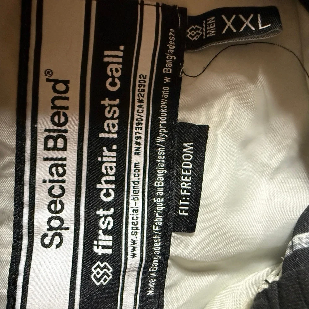 Special Blend  XXL Snowboard Jacket Black White Striped First Chair Last Call